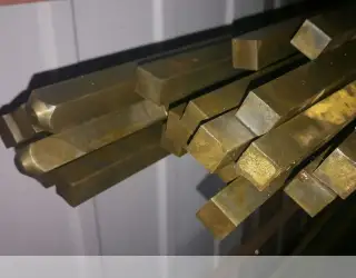 Квадрат латунный 